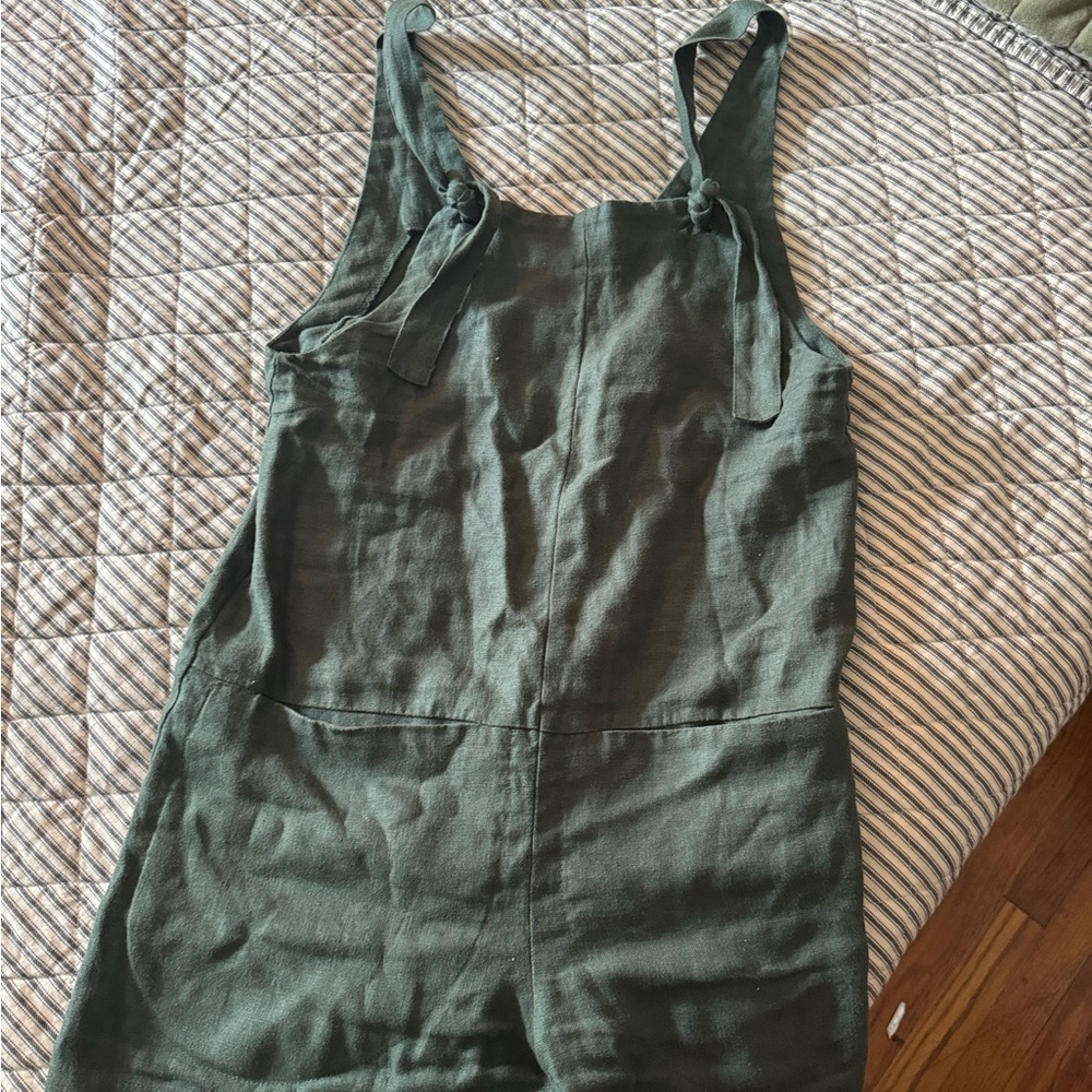 Cedar & Vine Green Linen jumpsuit - Picture 2 of 5